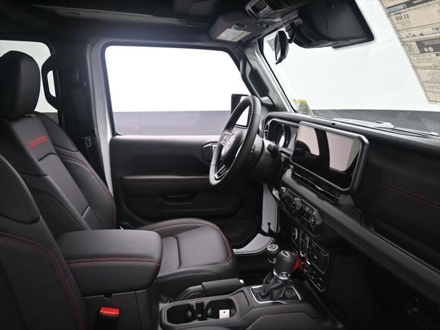 new 2025 Jeep Wrangler car, priced at $60,043