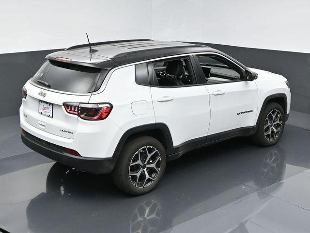 new 2025 Jeep Compass car, priced at $33,840