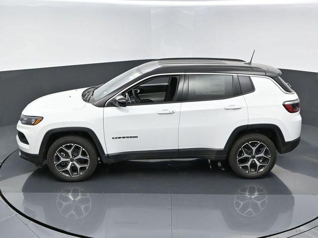 new 2025 Jeep Compass car, priced at $33,840