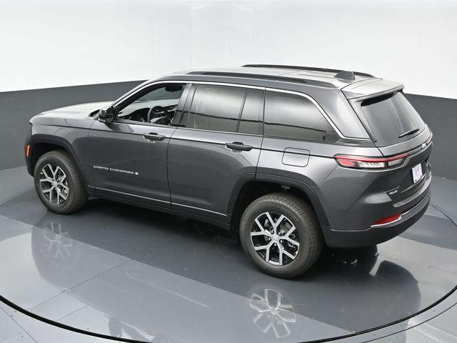 new 2025 Jeep Grand Cherokee car, priced at $49,810