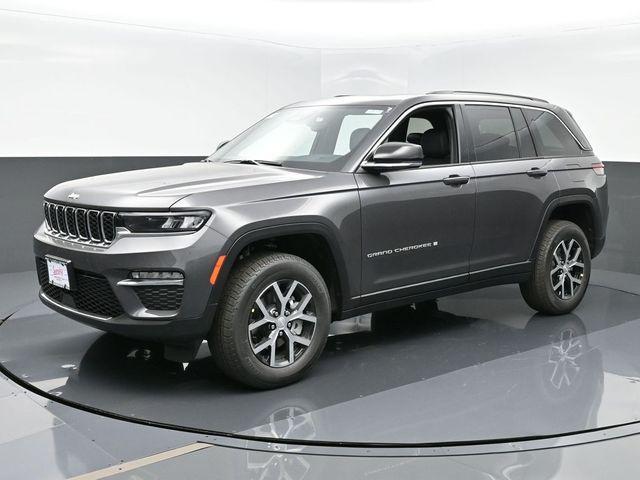 new 2025 Jeep Grand Cherokee car, priced at $49,810