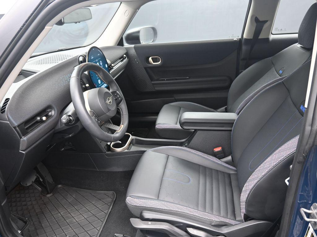 used 2025 MINI Hardtop car, priced at $26,995
