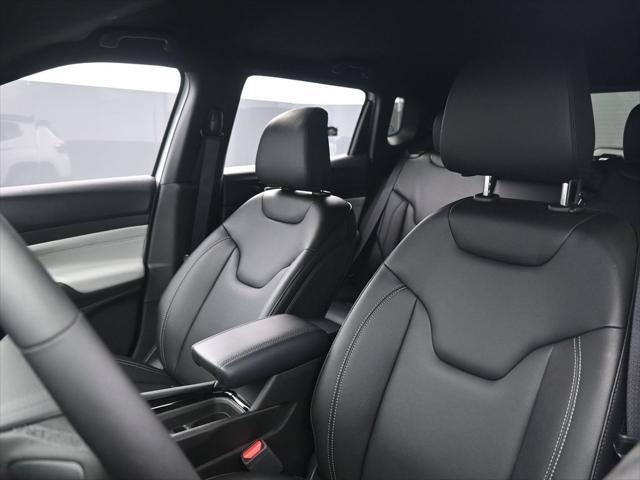 new 2025 Jeep Compass car, priced at $32,148