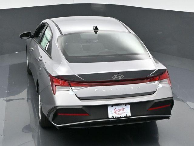 new 2025 Hyundai Elantra car, priced at $23,570