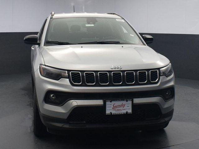 new 2024 Jeep Compass car, priced at $31,000