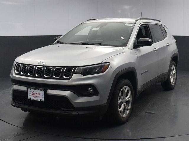 new 2024 Jeep Compass car, priced at $31,000