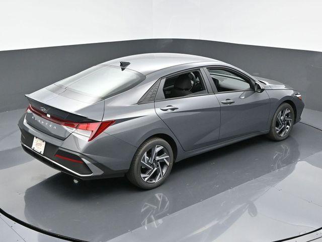 new 2025 Hyundai Elantra car, priced at $24,680