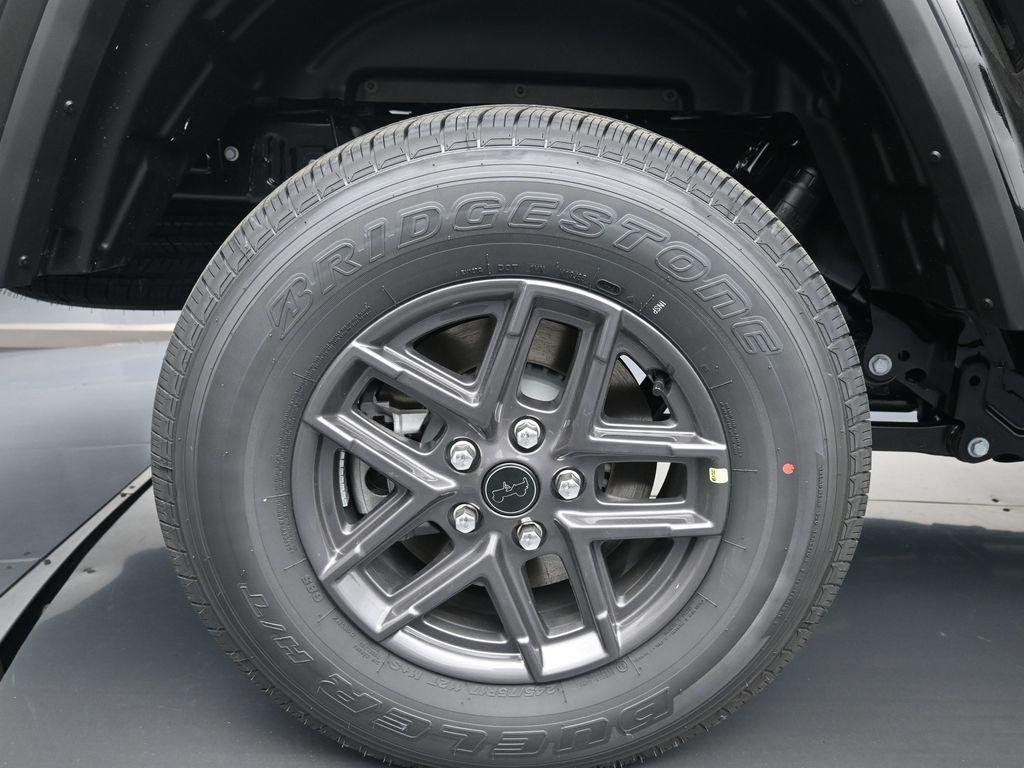 new 2025 Jeep Gladiator car, priced at $48,150