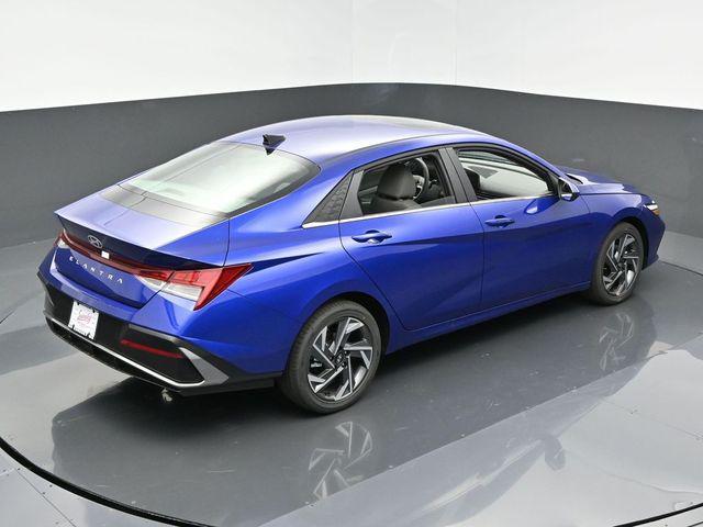 new 2025 Hyundai Elantra car, priced at $27,265