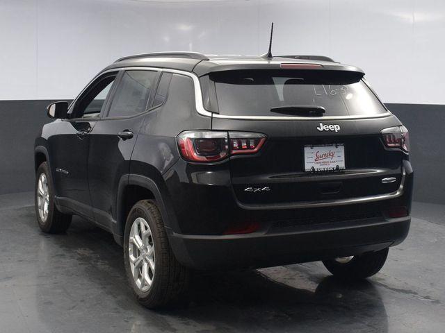 new 2024 Jeep Compass car, priced at $32,500