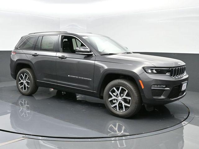 new 2024 Jeep Grand Cherokee car, priced at $52,810