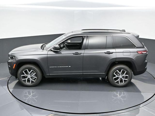 new 2024 Jeep Grand Cherokee car, priced at $52,810