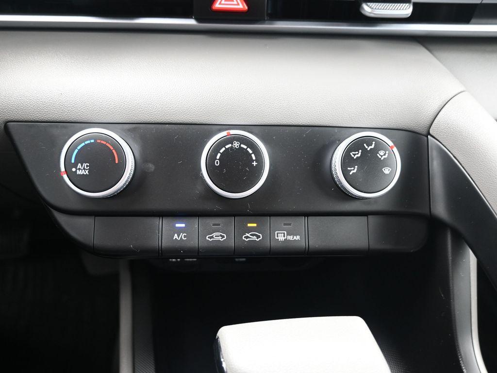 used 2025 Hyundai Elantra car, priced at $19,995