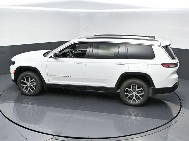 new 2025 Jeep Grand Cherokee L car, priced at $51,740