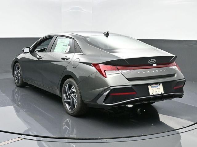 new 2025 Hyundai Elantra car, priced at $27,220