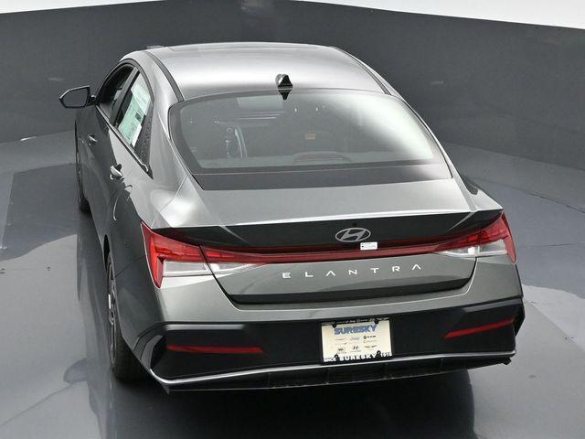 new 2025 Hyundai Elantra car, priced at $27,220