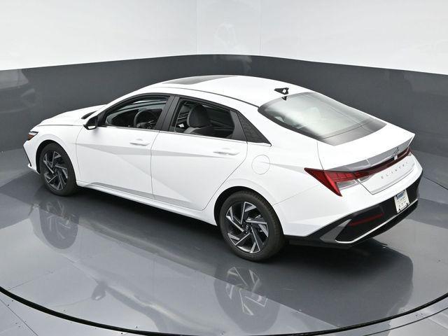 new 2025 Hyundai Elantra car, priced at $28,655