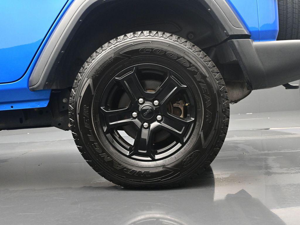 used 2021 Jeep Wrangler Unlimited car, priced at $27,195