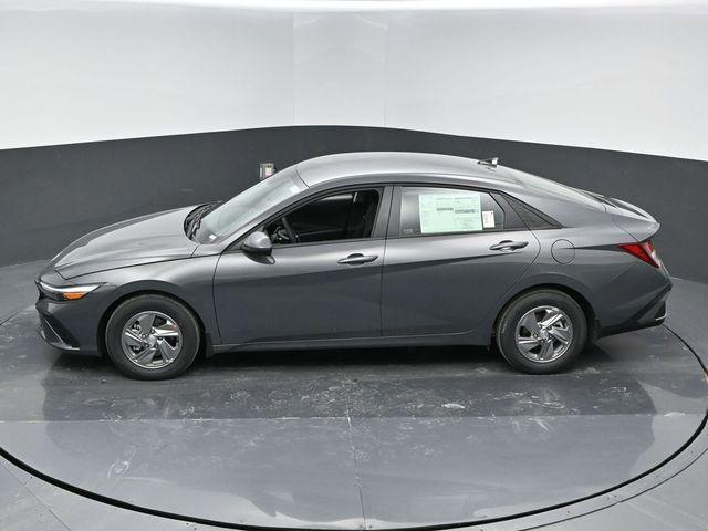 new 2025 Hyundai Elantra car, priced at $23,760