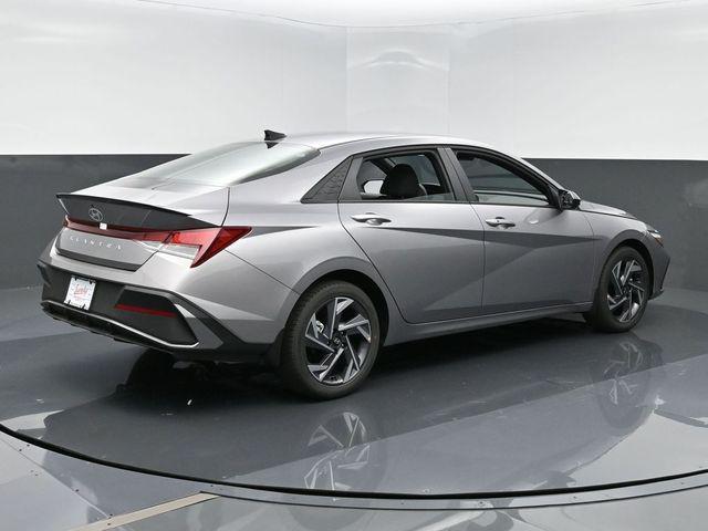 new 2025 Hyundai Elantra car, priced at $24,690