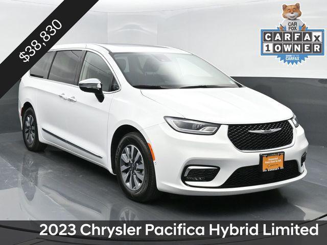 used 2023 Chrysler Pacifica Hybrid car, priced at $38,830