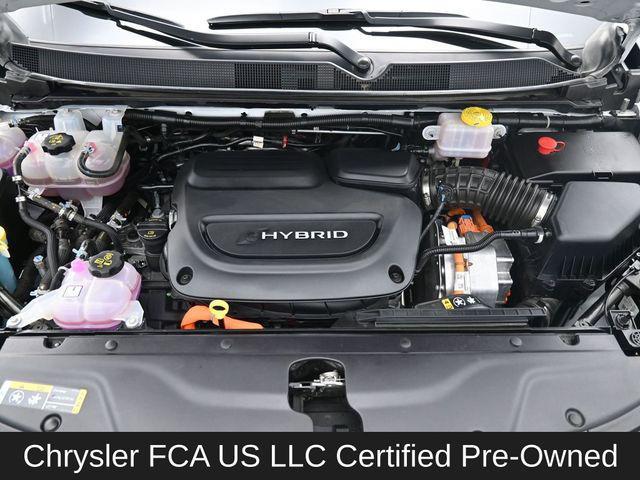 used 2023 Chrysler Pacifica Hybrid car, priced at $37,556