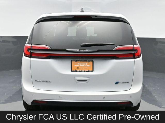 used 2023 Chrysler Pacifica Hybrid car, priced at $37,556