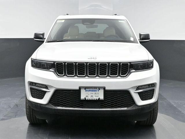 new 2025 Jeep Grand Cherokee car, priced at $49,640