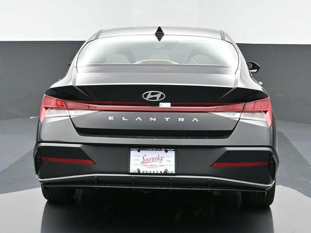 new 2025 Hyundai Elantra car, priced at $27,265