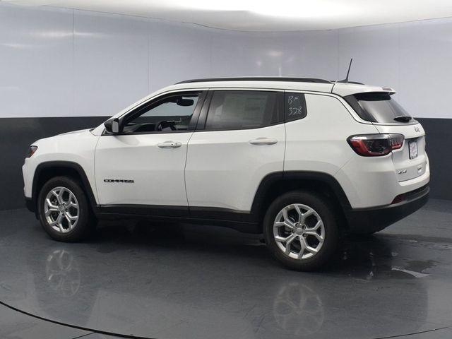 new 2024 Jeep Compass car, priced at $32,500