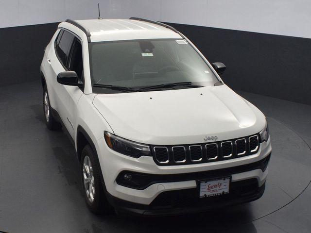 new 2024 Jeep Compass car, priced at $32,500