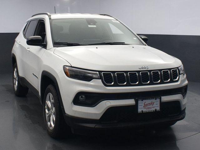 new 2024 Jeep Compass car, priced at $32,500