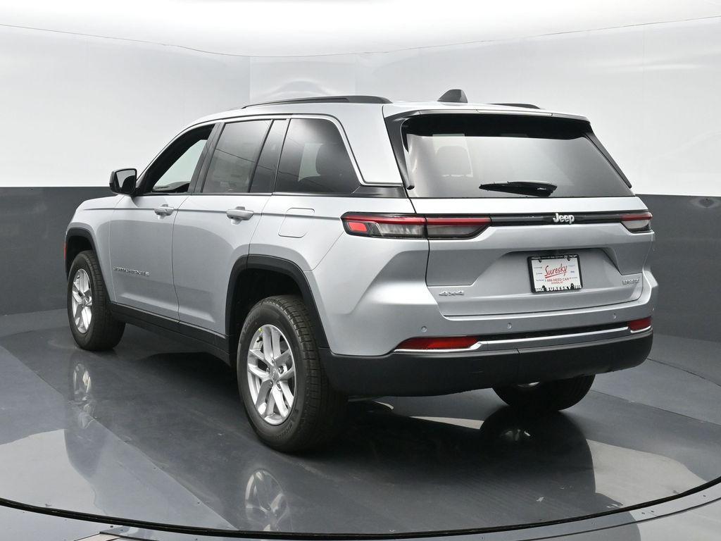 new 2025 Jeep Grand Cherokee car, priced at $40,165
