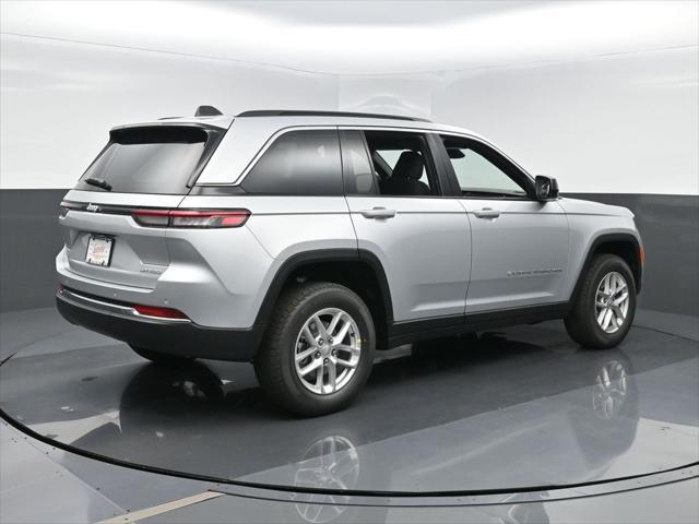 new 2025 Jeep Grand Cherokee car, priced at $45,165