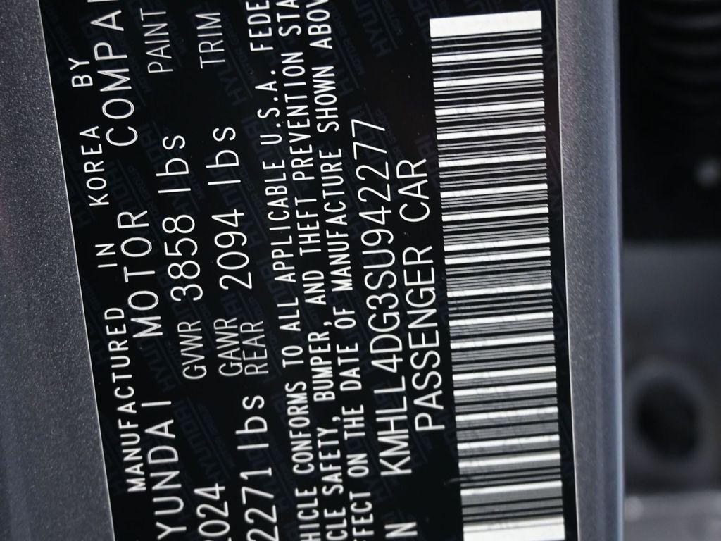 used 2025 Hyundai Elantra car, priced at $22,195