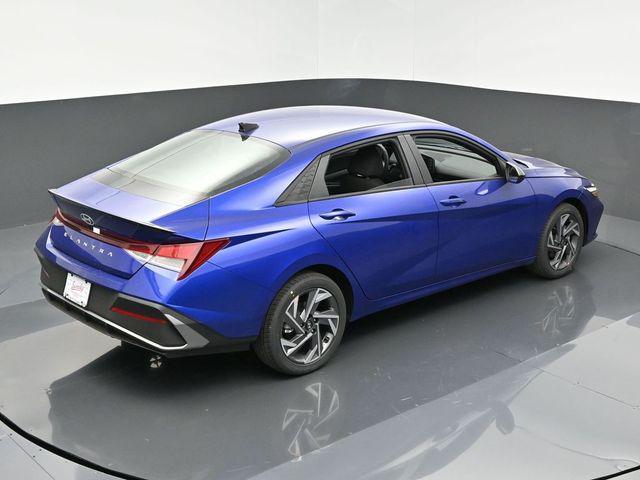 new 2025 Hyundai Elantra car, priced at $24,665