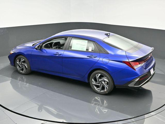 new 2025 Hyundai Elantra car, priced at $24,665