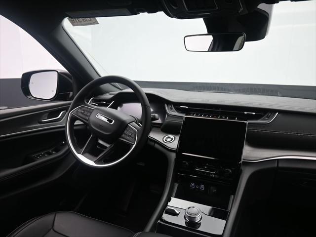 new 2025 Jeep Grand Cherokee L car, priced at $49,282