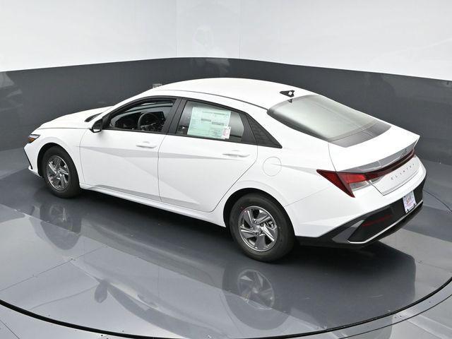 new 2025 Hyundai Elantra car, priced at $24,025