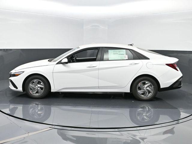 new 2025 Hyundai Elantra car, priced at $24,025