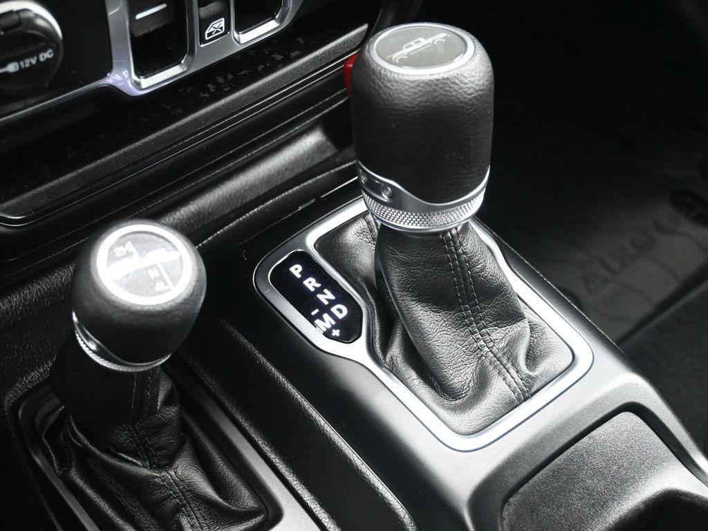 used 2021 Jeep Gladiator car, priced at $31,395