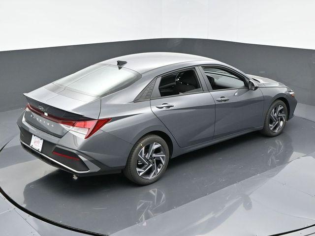 new 2025 Hyundai Elantra car, priced at $24,665