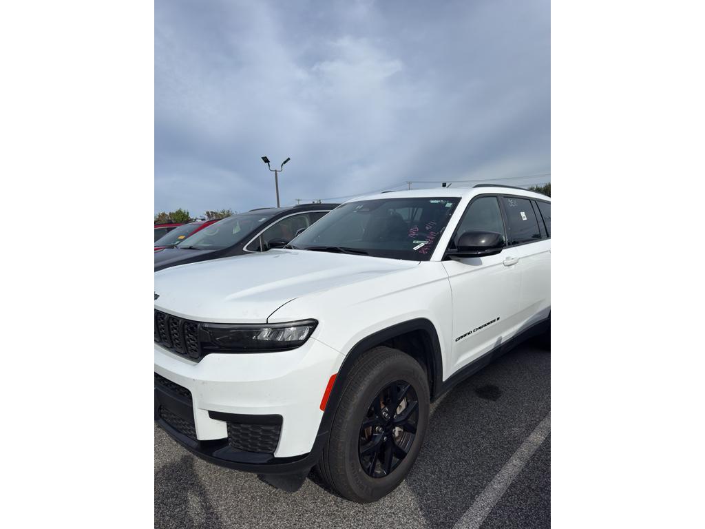 used 2024 Jeep Grand Cherokee L car, priced at $33,995