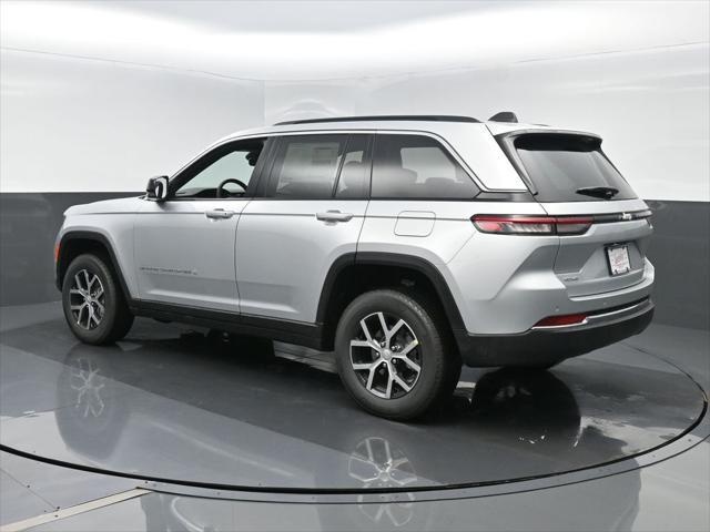 new 2025 Jeep Grand Cherokee car, priced at $44,881