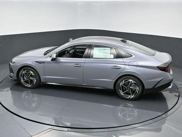 new 2025 Hyundai Sonata car, priced at $32,470