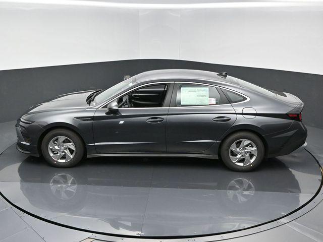 new 2025 Hyundai Sonata car, priced at $28,385