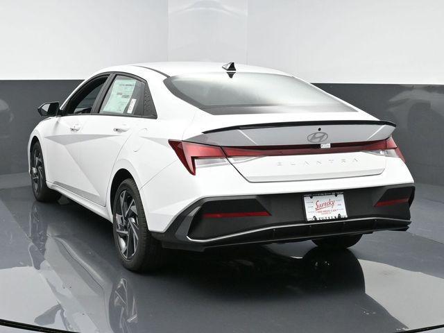 new 2025 Hyundai Elantra car, priced at $25,175