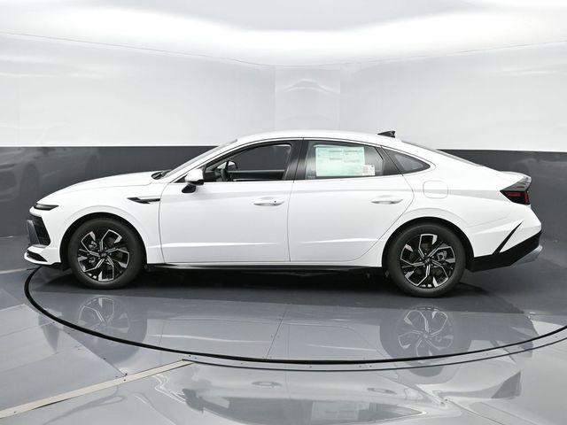 new 2025 Hyundai Sonata car, priced at $31,390