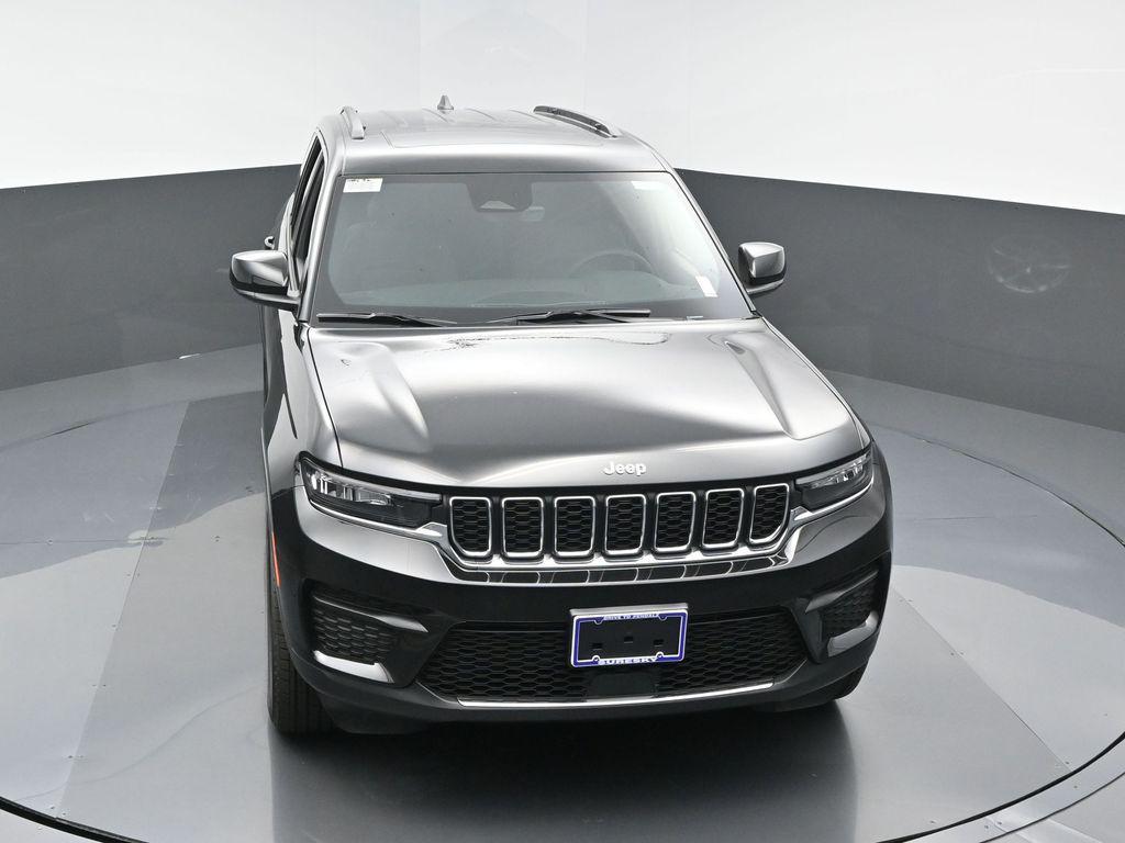 new 2025 Jeep Grand Cherokee car, priced at $40,845