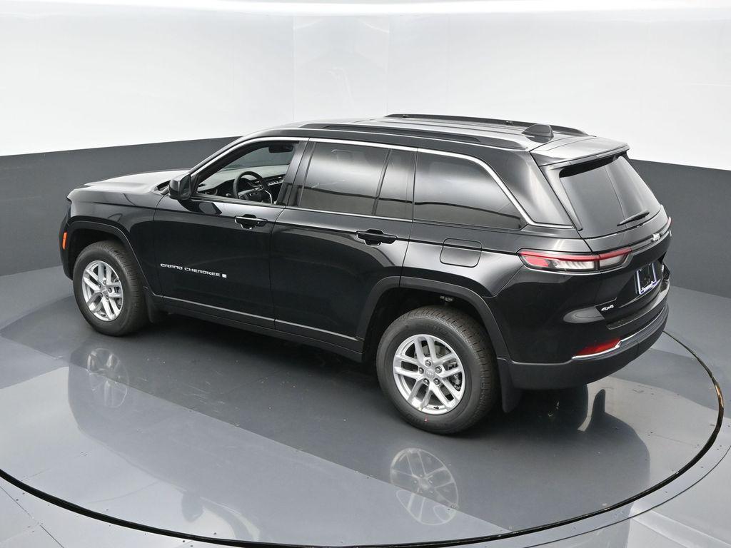 new 2025 Jeep Grand Cherokee car, priced at $40,845